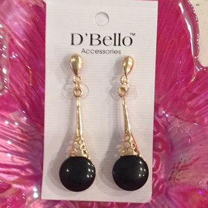 🖤NWT Just Too Fabulous & So Fun To Wear Hanging Goldtone Pierced Earrings 🖤